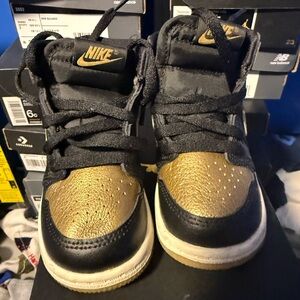 Jordan Kids Black & Gold High-Top Sneakers